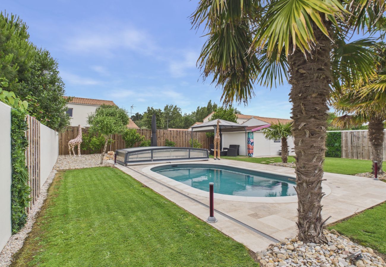 Ferienhaus in Saint-Jean-de-Monts - Haus für 7 mit Pool, Plancha & Kicker