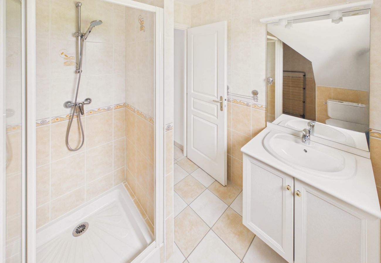 Ferienhaus in Baden - Haus mit großem Garten und Plancha – 8 Personen
