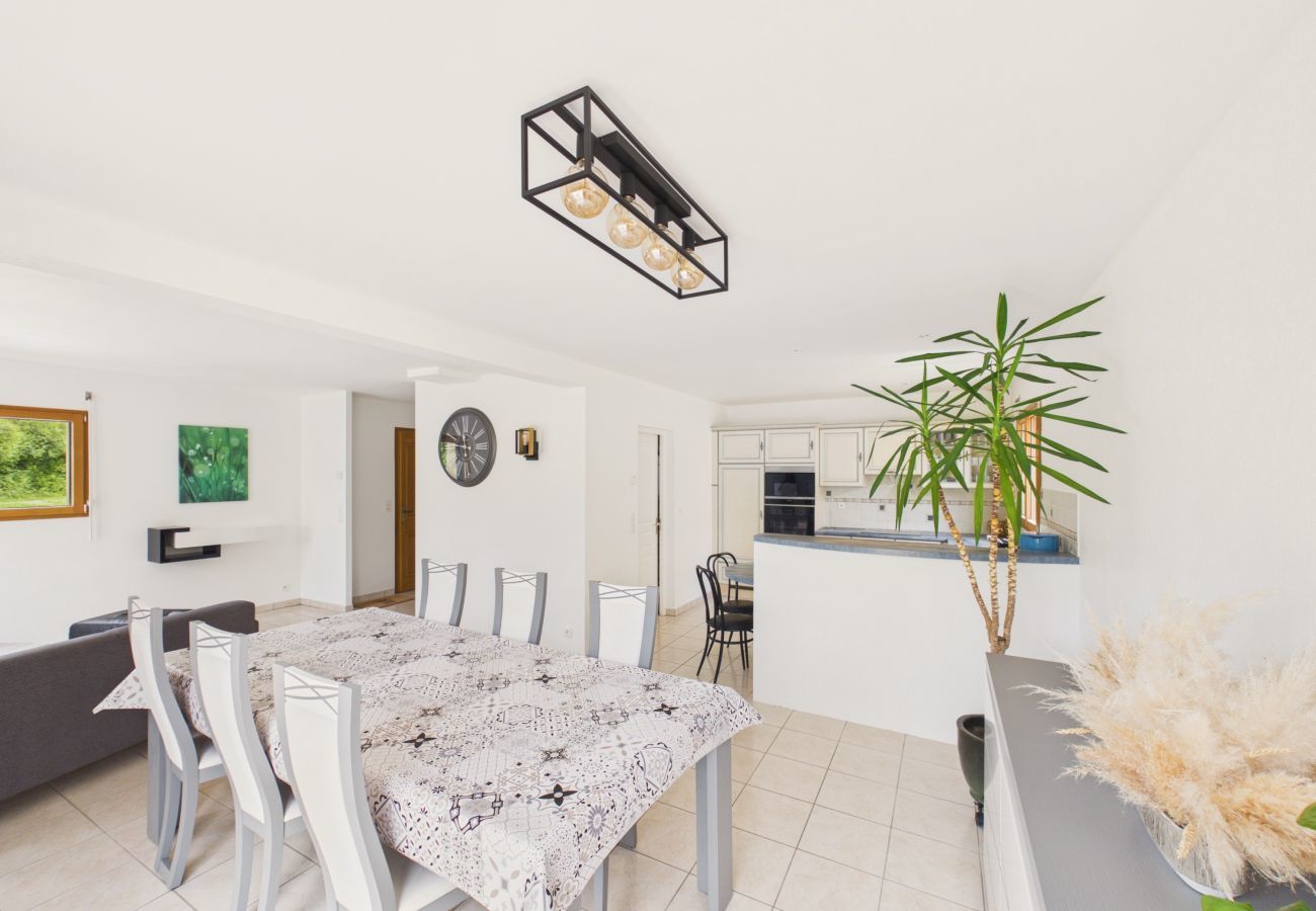 Ferienhaus in Baden - Haus mit großem Garten und Plancha – 8 Personen