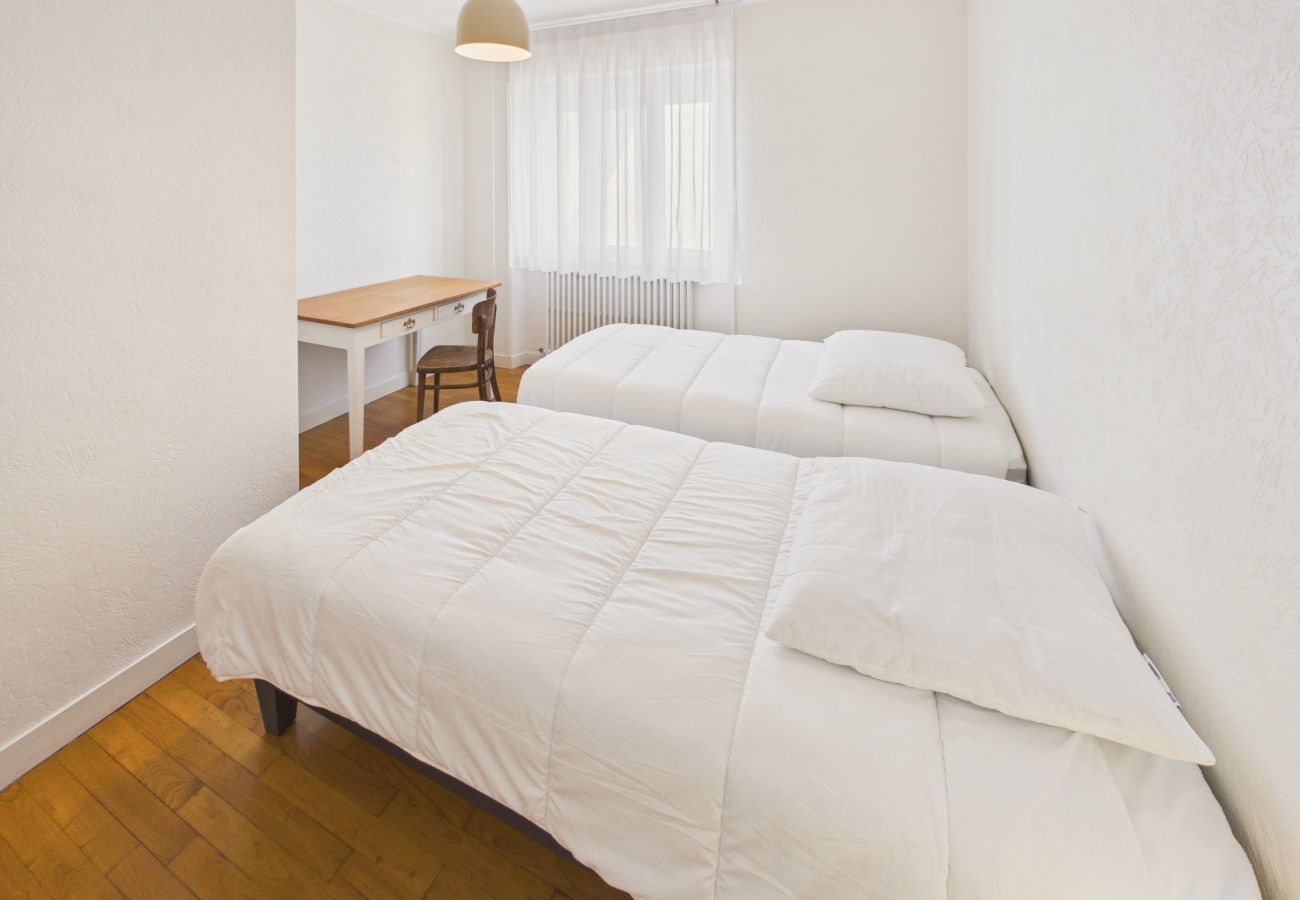 Ferienhaus in Le Guilvinec - 300m Strand - Großes Haus - 6 Erw, 1 Kind, Baby