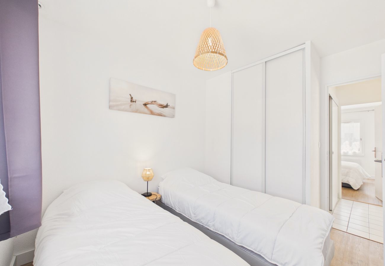 Ferienhaus in La Tranche-sur-Mer - Haus für 4 mit Garten & Terrasse am Strand