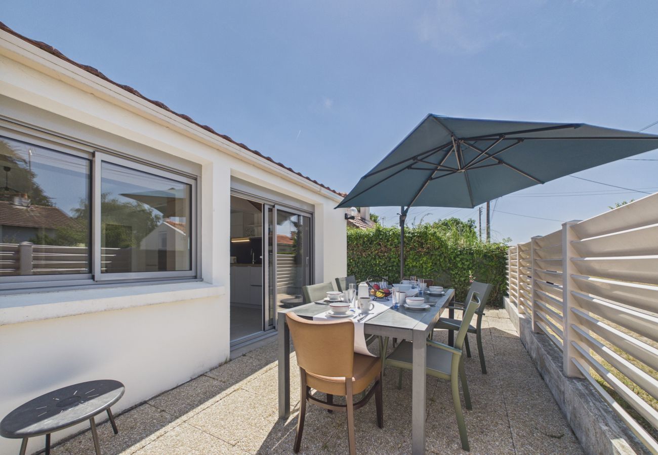 Ferienhaus in La Plaine-sur-Mer - Haus für 6, Garten, Meer 30 m