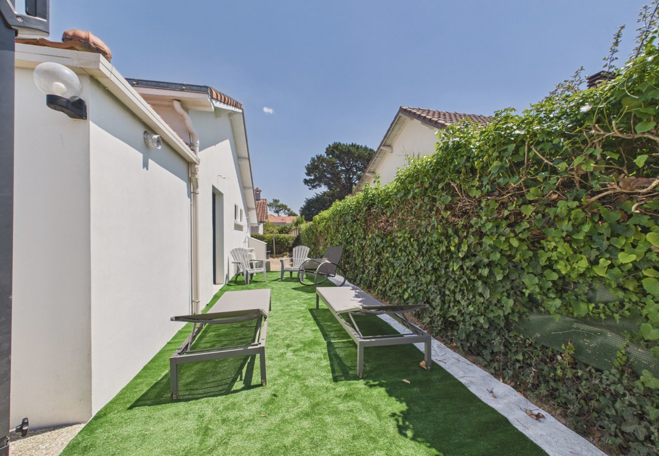 Ferienhaus in La Plaine-sur-Mer - Haus für 6, Garten, Meer 30 m