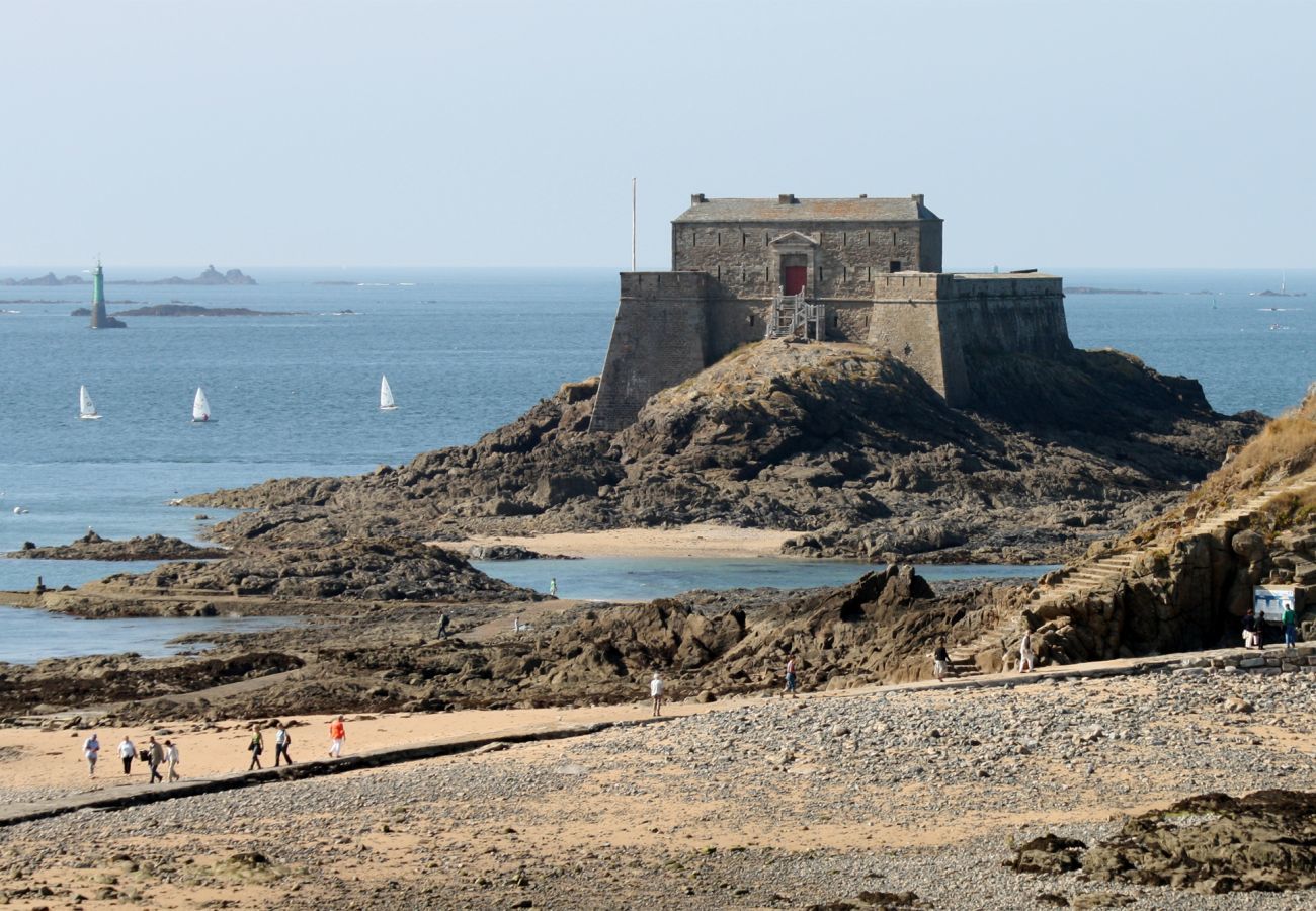 Ferienwohnung in Dinard - 200 m zum Strand – Charmante FeWo für 4