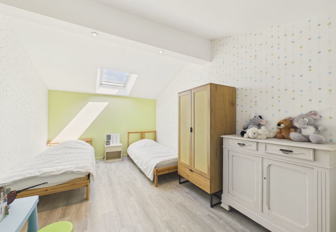 Ferienhaus in Longeville-sur-Mer - Familienhaus für 8 – Garten & Grill