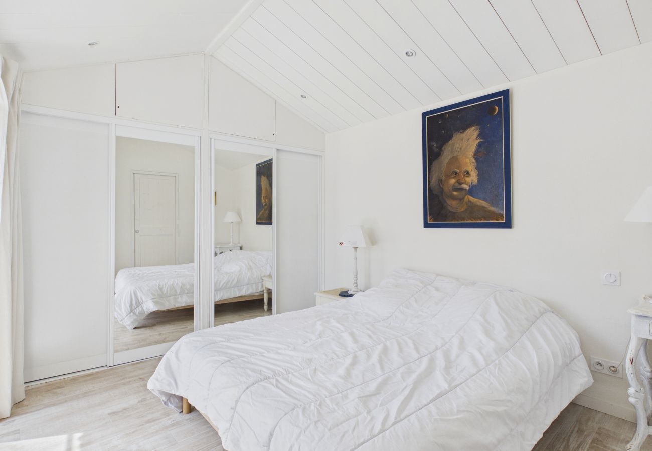 Ferienhaus in Noirmoutier-en-l´Ile - Haus für 8 mit Garten, 200 m vom Strand