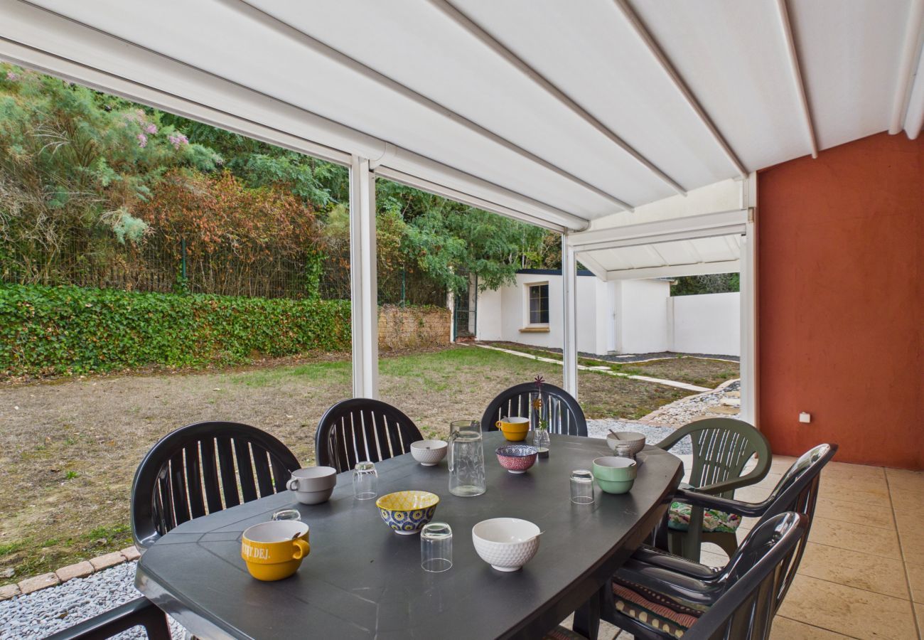 Ferienhaus in Saint-Jean-de-Monts - Haus für 7 nahe Strand, Garten & Veranda