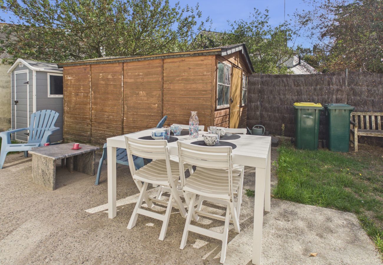 Ferienhaus in Le Croisic - 50m zum Strand, Haus & Garten - 2 Erw. / 1 Kind