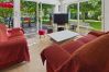 Villa in Andernos-les-Bains - 200m from the beach- House with great garden 