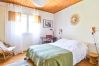 House in L'Epine - House for 7, 800m from sea, with garden House in L'Epine - House for 7, 800m from sea, with garden