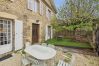 House in Sarlat-la-Canéda - House for 6 with garden, in the heart of Sarlat