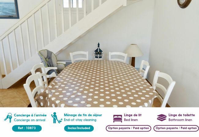 Villa in Saint-Jean-de-Monts - Large villa for 8 with swimming pool Villa in Saint-Jean-de-Monts - Large villa for 8 with swimming pool
