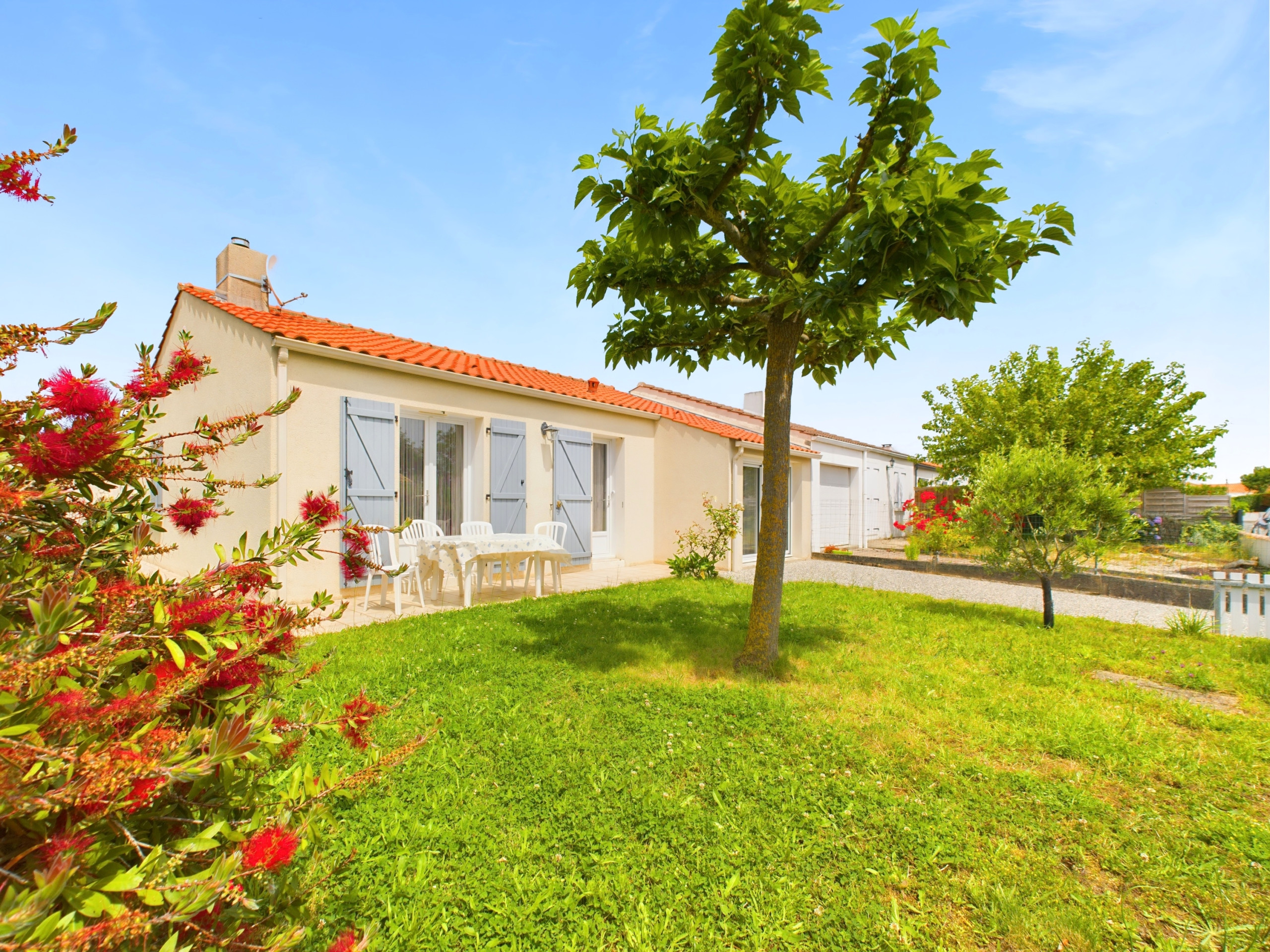  in Le Fenouiller - House with garden - Between beach and river