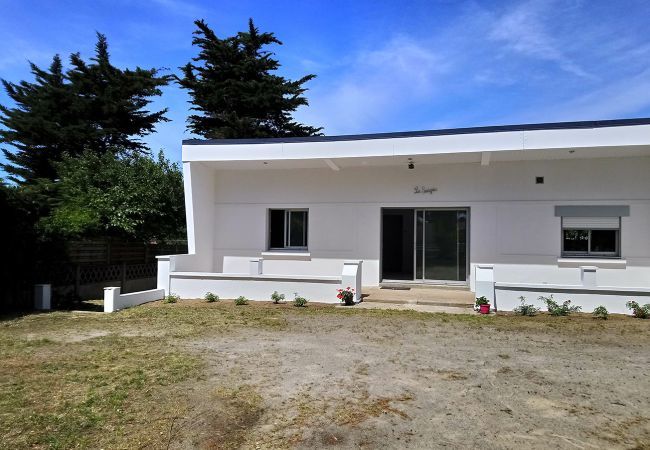 House in Pornichet - At 300m from the beach - House for 6 House in Pornichet - At 300m from the beach - House for 6