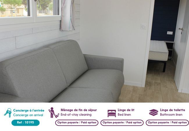 Chalet in St. Hilaire de Riez - Chalet for 6, estate with swimming pool Chalet in St. Hilaire de Riez - Chalet for 6, estate with swimming pool