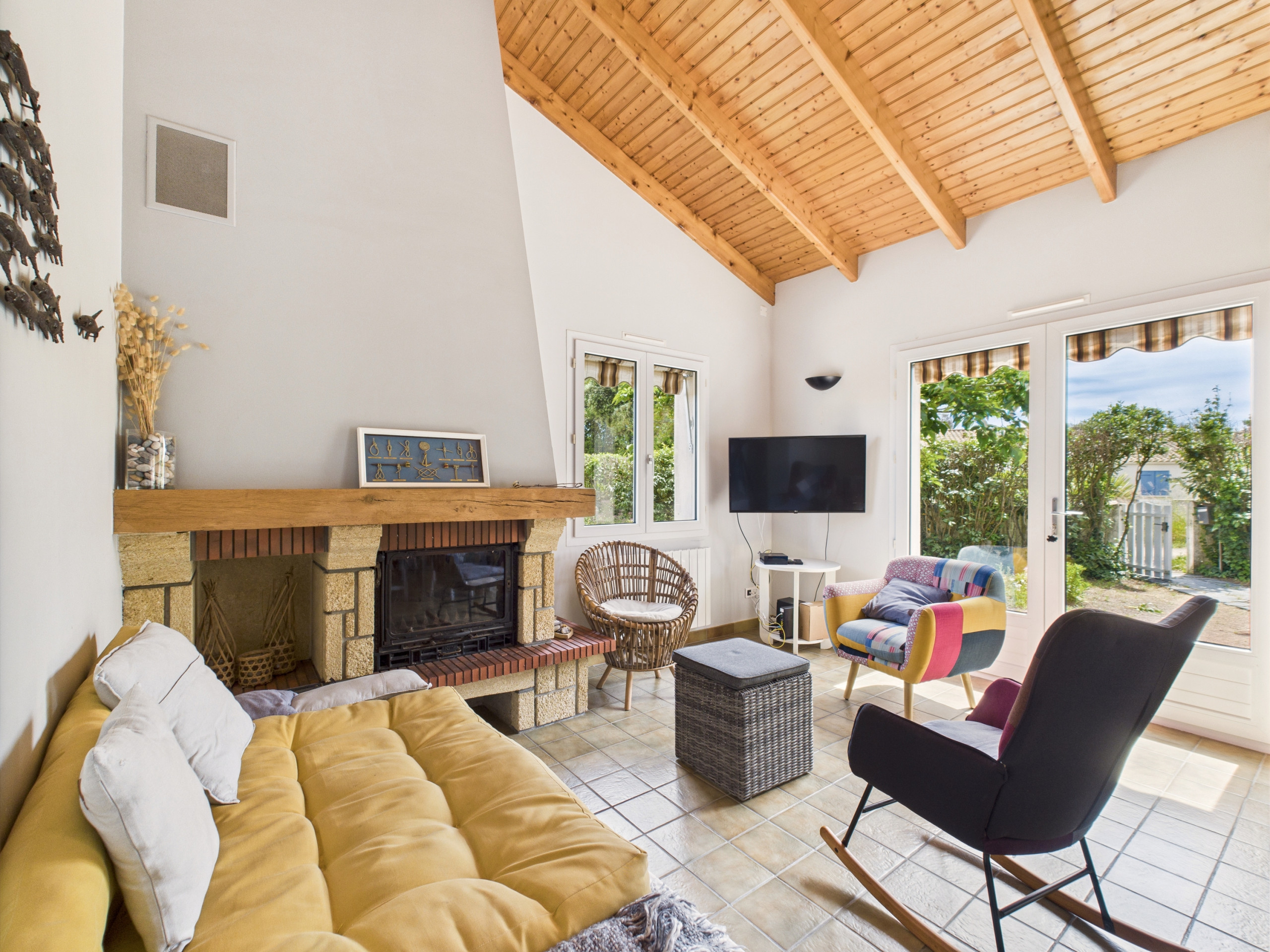  in Bretignolles-sur-Mer - A house for 10 with garden near the sea 