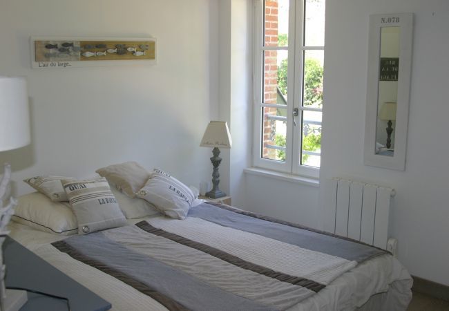 House in Noirmoutier-en-l´Ile - Traditional villa for 8 - 550m from the beach House in Noirmoutier-en-l´Ile - Traditional villa for 8 - 550m from the beach