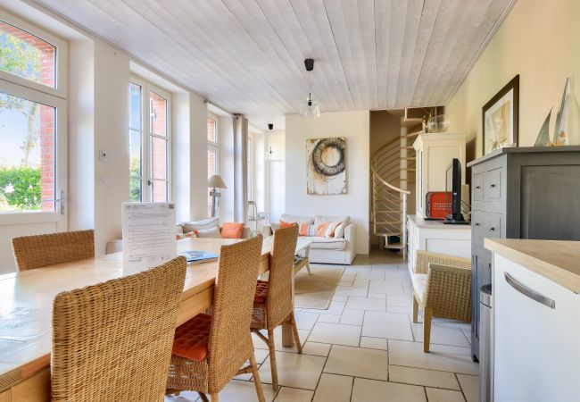 House in Noirmoutier-en-l´Ile - Traditional villa for 8 - 550m from the beach House in Noirmoutier-en-l´Ile - Traditional villa for 8 - 550m from the beach