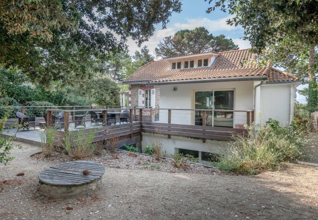 House in Pornichet - Beach villa for 8 - 75m from the beach House in Pornichet - Beach villa for 8 - 75m from the beach