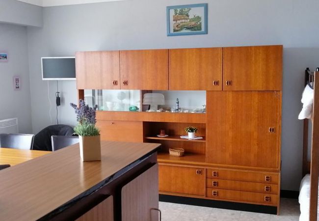Studio in St. Hilaire de Riez - Apartment for 4, facing the  Studio in St. Hilaire de Riez - Apartment for 4, facing the