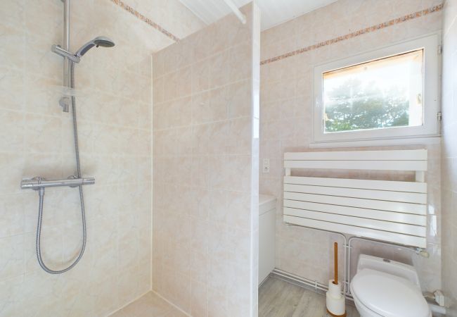 House in Brem-sur-Mer - Brem sur Mer - Large house for 9- 4 bedrooms House in Brem-sur-Mer - Brem sur Mer - Large house for 9- 4 bedrooms