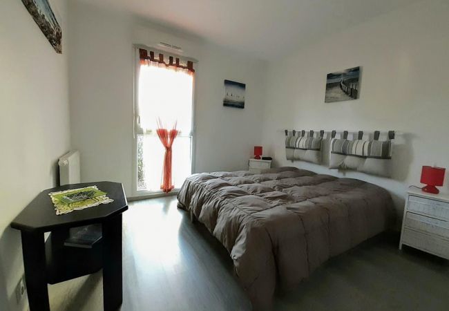 Apartment in Saint-Hilaire-de-Riez - Flat for 4 , 150m from the beach in Sion Apartment in Saint-Hilaire-de-Riez - Flat for 4 , 150m from the beach in Sion