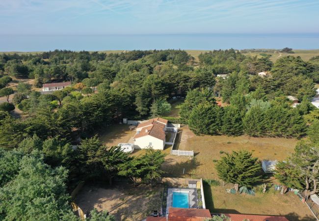 House in Saint-Jean-de-Monts -  Villa with pool for 8 House in Saint-Jean-de-Monts -  Villa with pool for 8