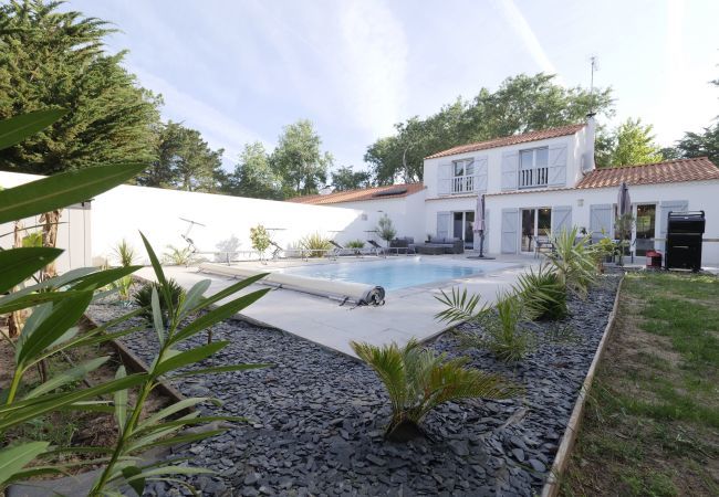 House in Saint-Jean-de-Monts -  Villa with pool for 8 House in Saint-Jean-de-Monts -  Villa with pool for 8