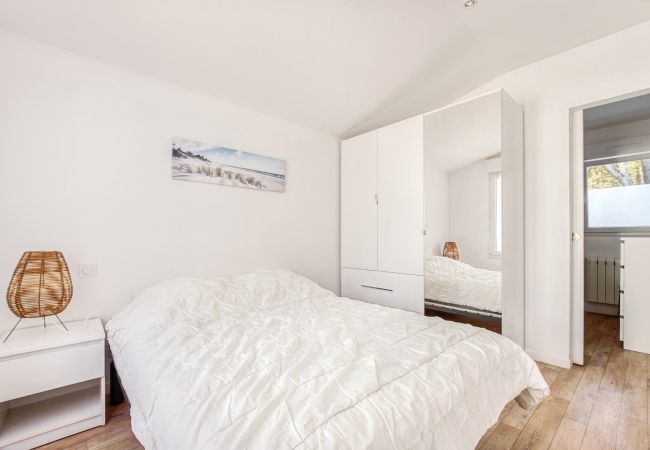 House in Bretignolles-sur-Mer - Relaxing stay in Bretignolles for 4 people House in Bretignolles-sur-Mer - Relaxing stay in Bretignolles for 4 people