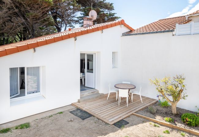 House in Bretignolles-sur-Mer - Relaxing stay in Bretignolles for 4 people House in Bretignolles-sur-Mer - Relaxing stay in Bretignolles for 4 people