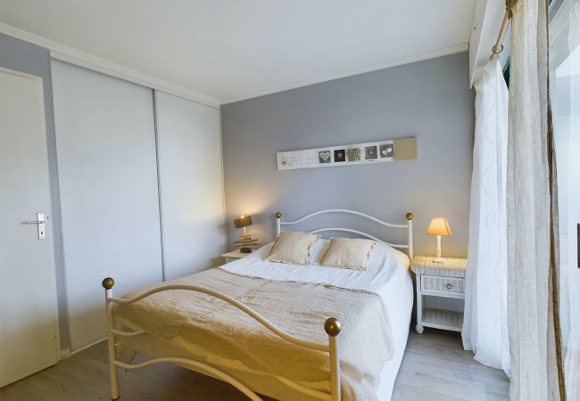Apartment in Le Pouliguen - 850m from the beach, flat for 4 Apartment in Le Pouliguen - 850m from the beach, flat for 4