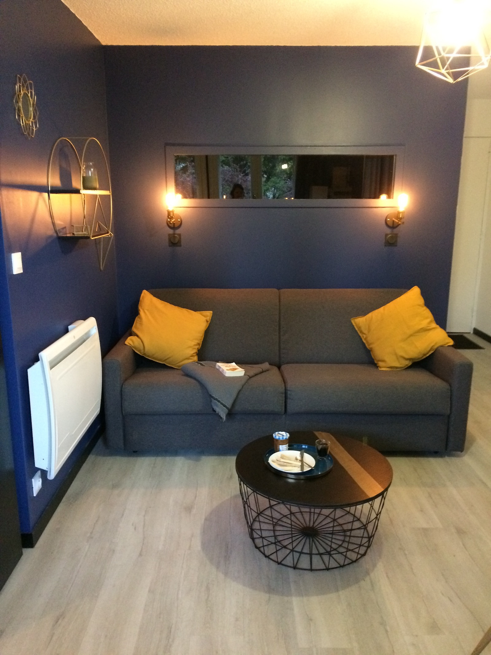  in Adervielle-Pouchergues - Alpine Apartment 200m from the Slopes for 6