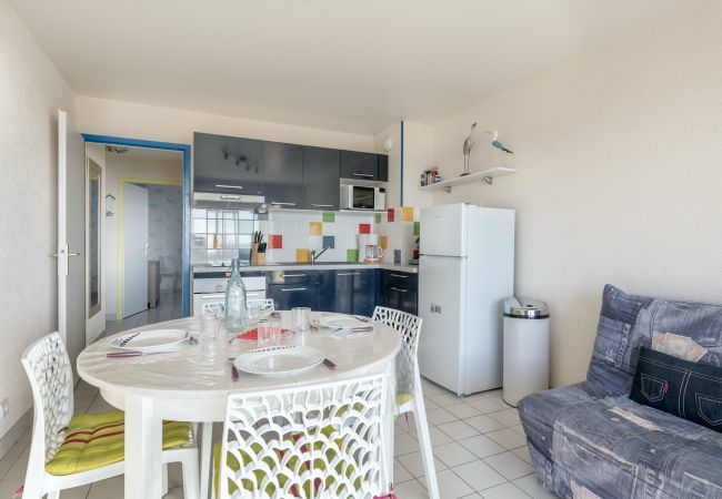 Apartment in Le Croisic - 200m from the beach, seaview for 4 Apartment in Le Croisic - 200m from the beach, seaview for 4