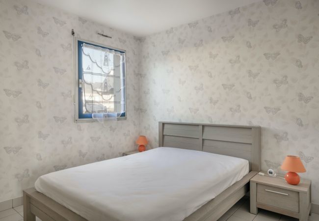 Apartment in Le Croisic - 200m from the beach, seaview for 4 Apartment in Le Croisic - 200m from the beach, seaview for 4