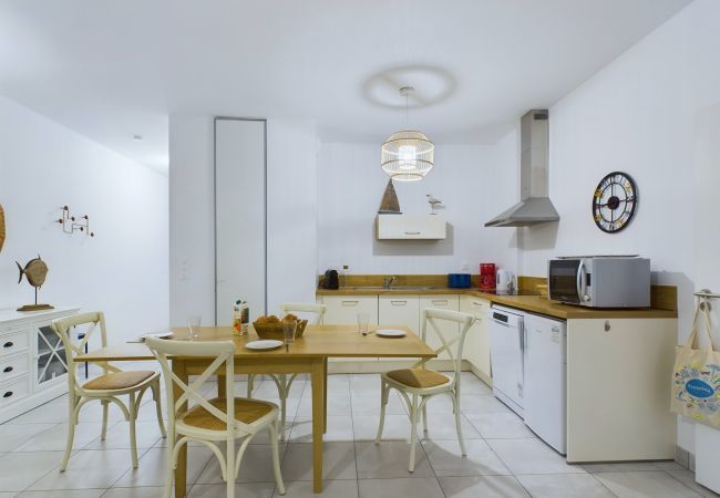 Apartment in Pléneuf-Val-André - 50m from the beach, nice flat for 6 Apartment in Pléneuf-Val-André - 50m from the beach, nice flat for 6