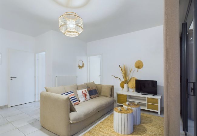 Apartment in Pléneuf-Val-André - 50m from the beach, nice flat for 6 Apartment in Pléneuf-Val-André - 50m from the beach, nice flat for 6