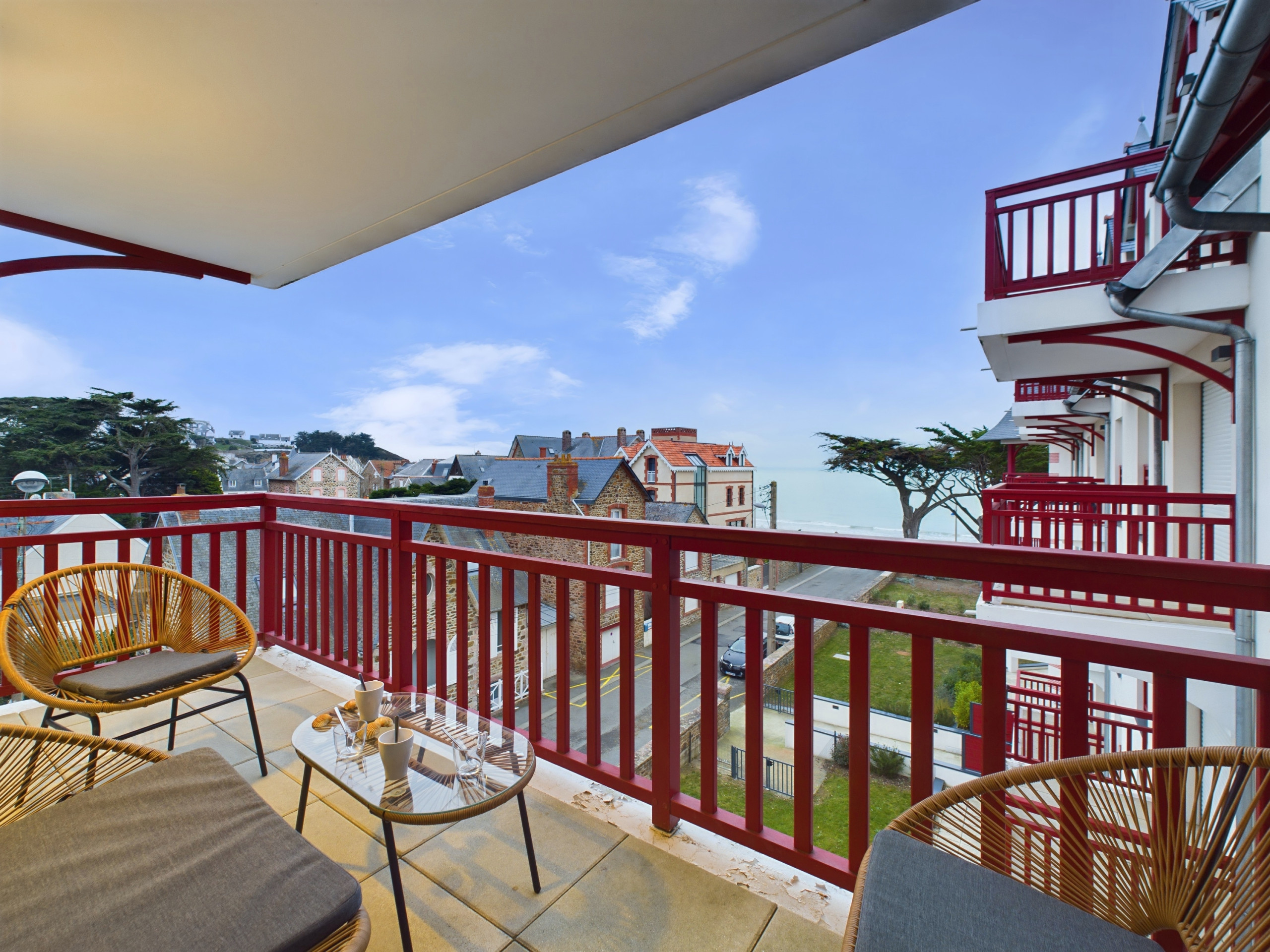  in Pléneuf-Val-André - Sea and beach view, flat for 4