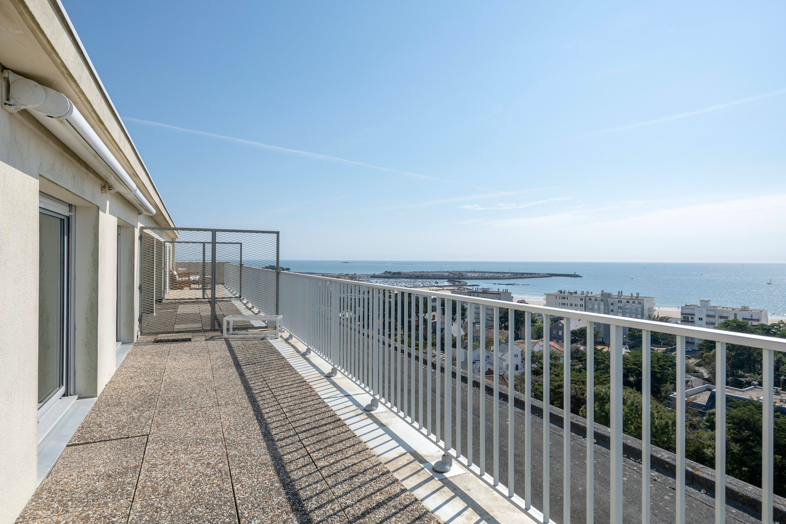  in Pornichet - 350m beach, superb bay view, 5 adults 1 child