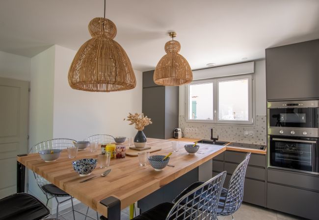 House in Bretignolles-sur-Mer - 700m from the beach- Family house for 7 House in Bretignolles-sur-Mer - 700m from the beach- Family house for 7