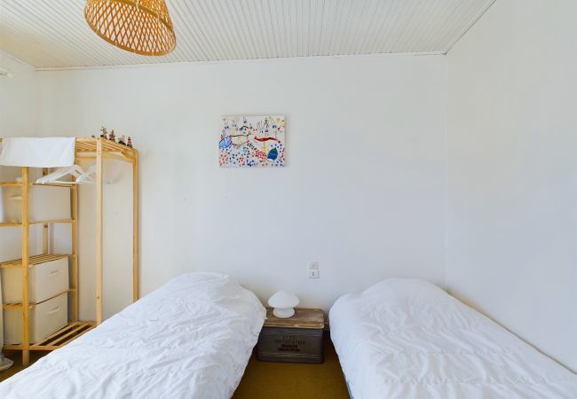 House in Brem-sur-Mer - Nature and discovery for 8 people in Brem-sur-Mer House in Brem-sur-Mer - Nature and discovery for 8 people in Brem-sur-Mer
