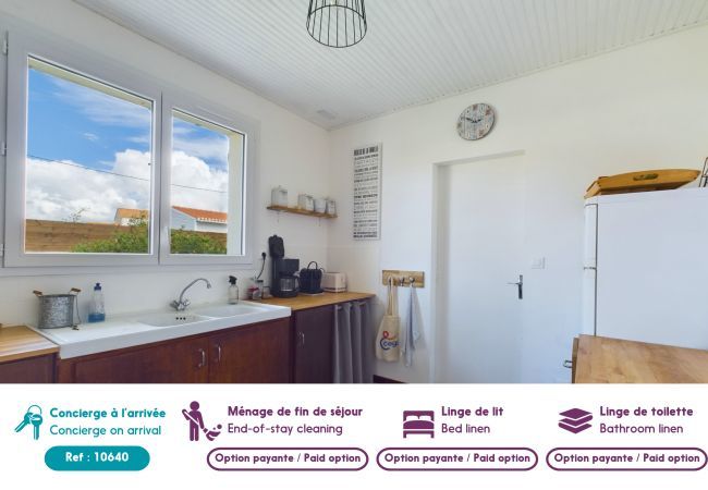 House in Brem-sur-Mer - Nature and discovery for 8 people in Brem-sur-Mer House in Brem-sur-Mer - Nature and discovery for 8 people in Brem-sur-Mer