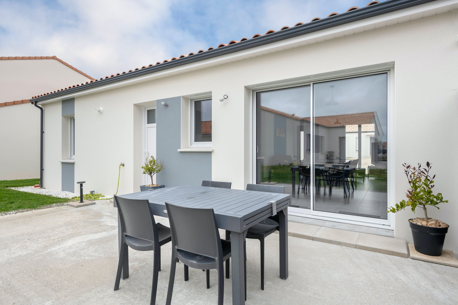  in Saint-Michel-Chef-Chef - One-storey house for 7 people in Saint-Michel
