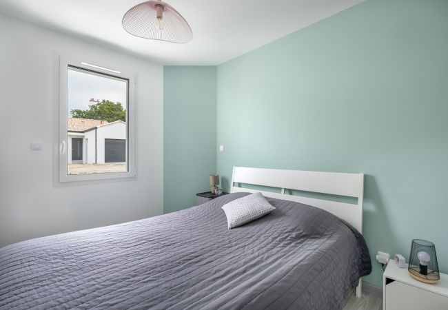 House in Saint-Michel-Chef-Chef - One-storey house for 7 people in Saint-Michel House in Saint-Michel-Chef-Chef - One-storey house for 7 people in Saint-Michel