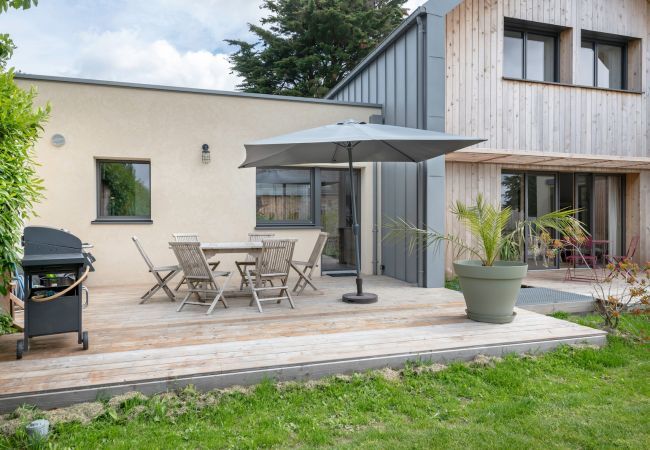 House in La Roche-Bernard - Bright house with large terrace in La Roche-Bernard House in La Roche-Bernard - Bright house with large terrace in La Roche-Bernard