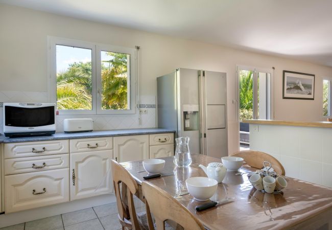 House in Crach - Superb house for 8 in Crach with swimming pool House in Crach - Superb house for 8 in Crach with swimming pool