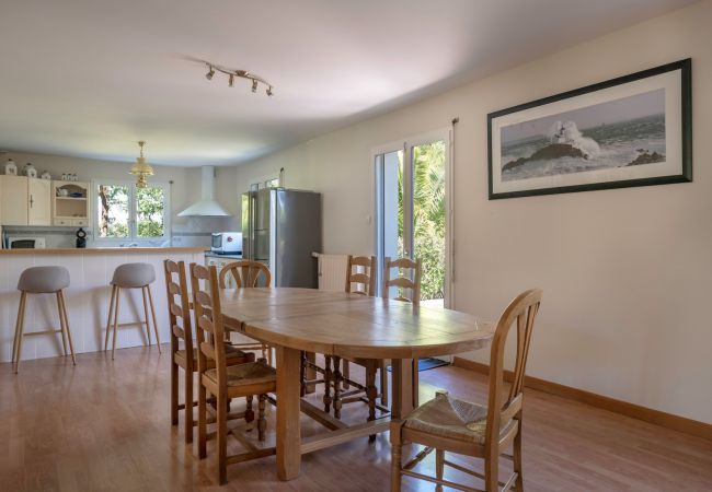 House in Crach - Superb house for 8 in Crach with swimming pool House in Crach - Superb house for 8 in Crach with swimming pool