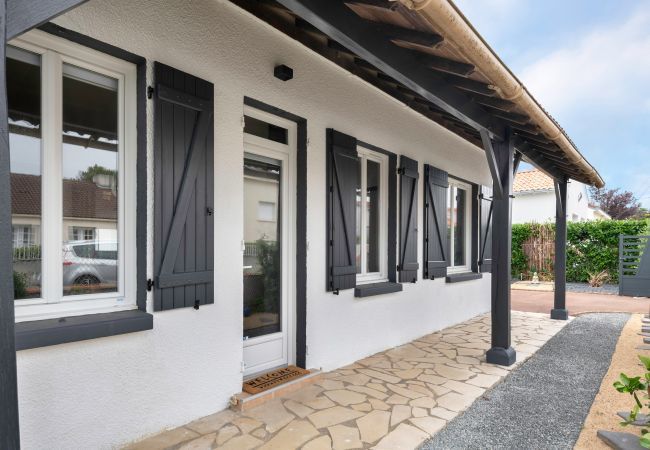 House in Pornic - House for 6 people 700m from the beach House in Pornic - House for 6 people 700m from the beach