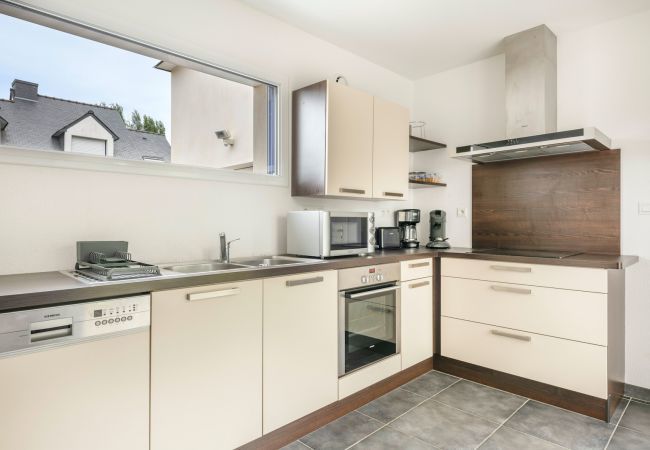 Terraced House in Arzon - 200m from Port de Crouesty, House for 6 Terraced House in Arzon - 200m from Port de Crouesty, House for 6