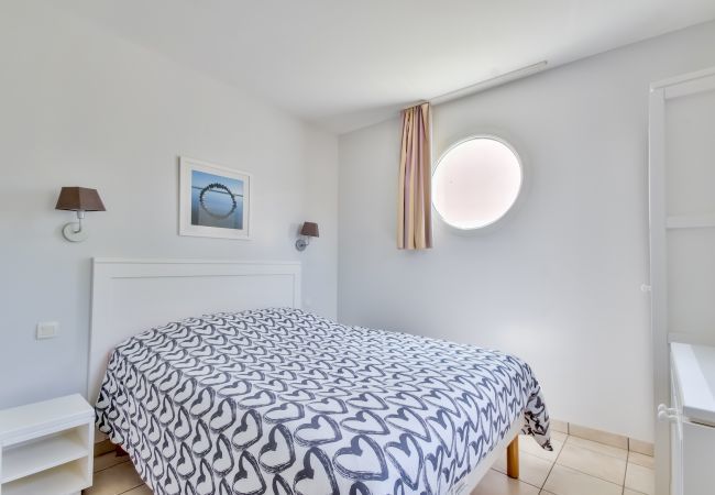 Apartment in Les Sables-d´Olonne -  Apartment with shared garden for 4 Apartment in Les Sables-d´Olonne -  Apartment with shared garden for 4