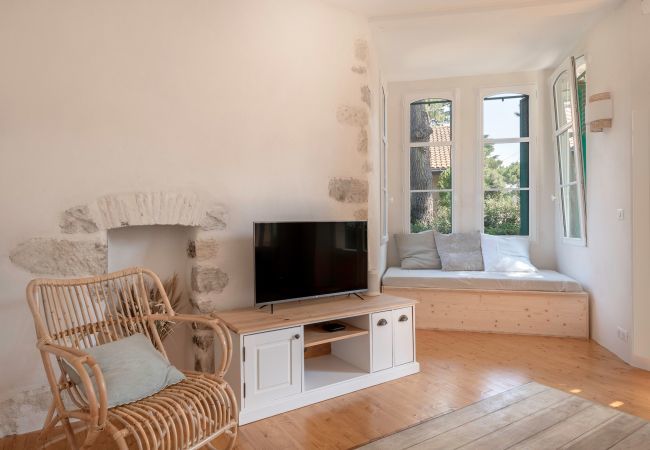 Apartment in La Baule-Escoublac - 400 m from beach, flat for 8 Apartment in La Baule-Escoublac - 400 m from beach, flat for 8